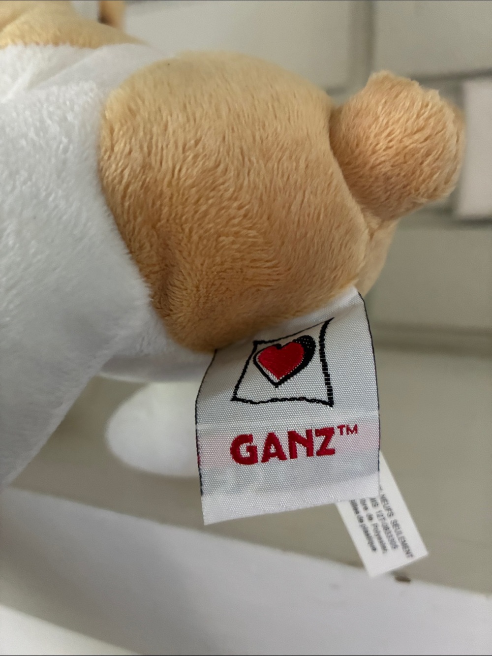 Webkinz Bulldog Plush - Minor Callouts - Picture 5 of 7